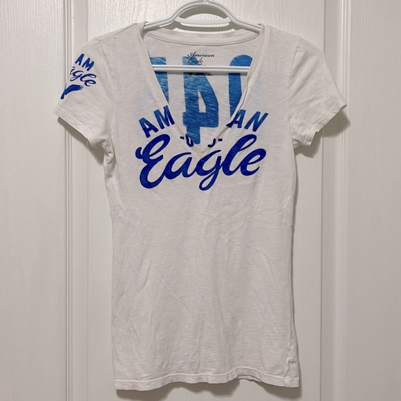 American Eagle T-Shirt - Picture 1 of 2